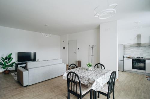 Modern Brindisi House A due passi dal Centro — 4-Star Luxury Hotel in Brindisi, Italy