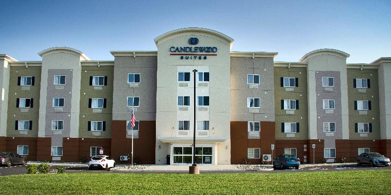 Candlewood Suites Lancaster West by IHG - photo 3