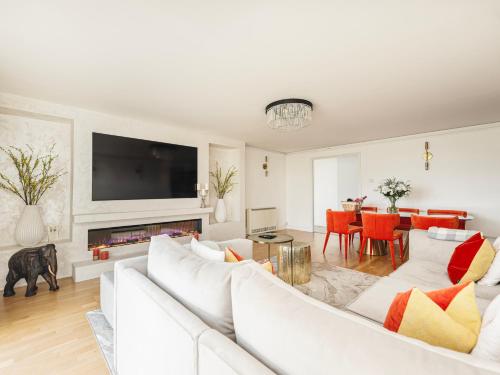 The View Greenwich Luxury River Thames Apartment — 5-Star Luxury Hotel in London, United Kingdom
