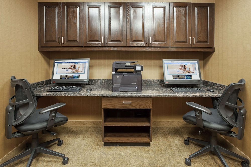 Hampton Inn Brockport NY - photo 39