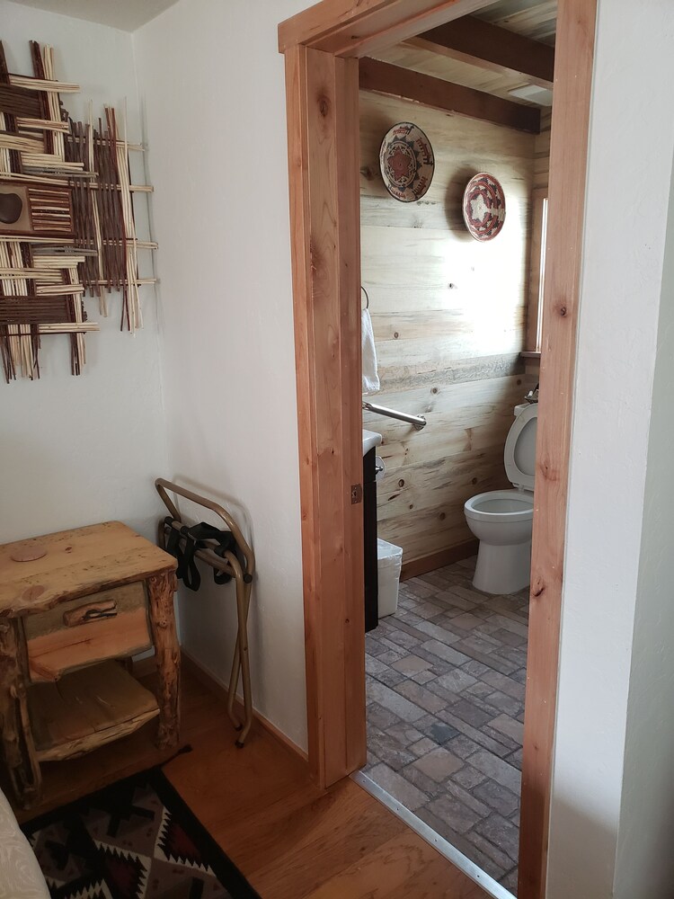 Stone Lizard Lodging - photo 23