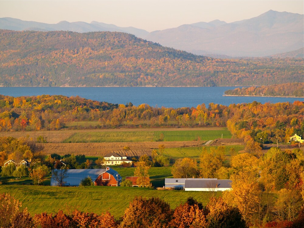 Mt. Philo Inn - photo 124