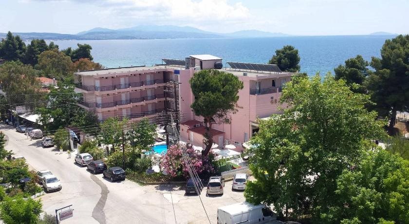 Golden Beach Hotel — hotel in Metamorfosi