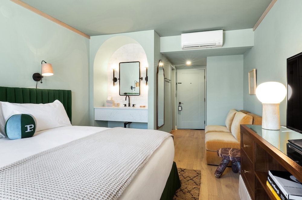 Palihotel Hollywood near Universal Studios - photo 13