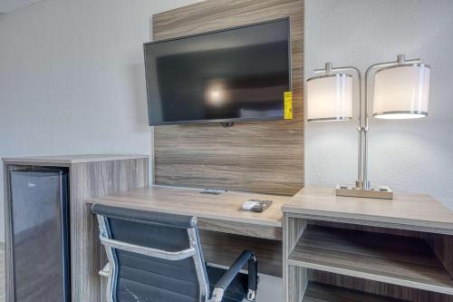 Americas Best Value Inn Stearns KY - photo 6