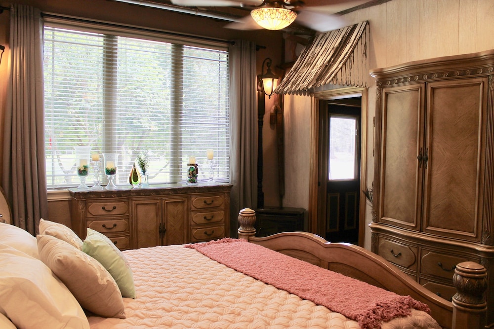 BarDew Valley Inn - photo 8