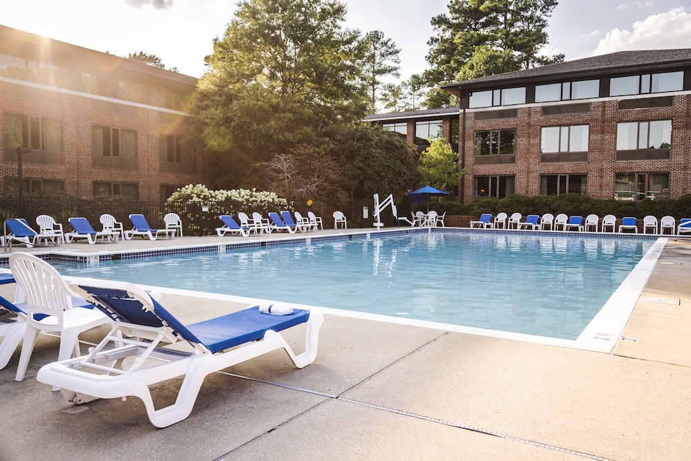 Williamsburg Woodlands Hotel & Suites an official Colonial Williamsburg Hotel - photo 14