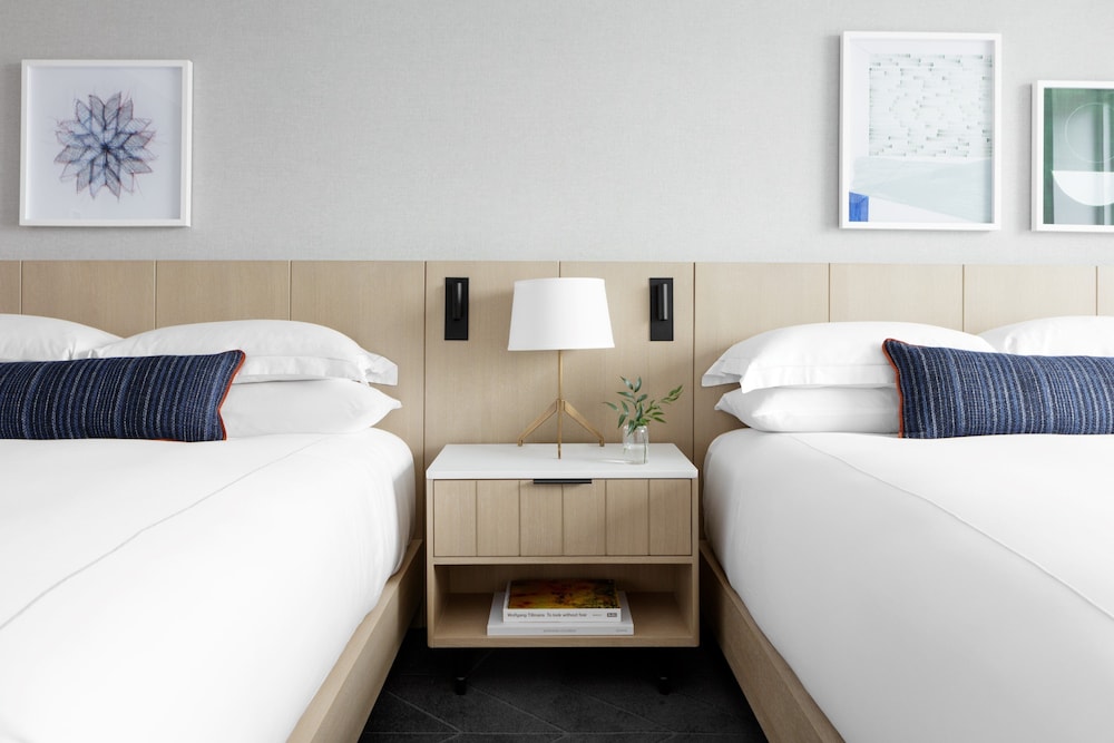 Kimpton The Forum Hotel by IHG - photo 11