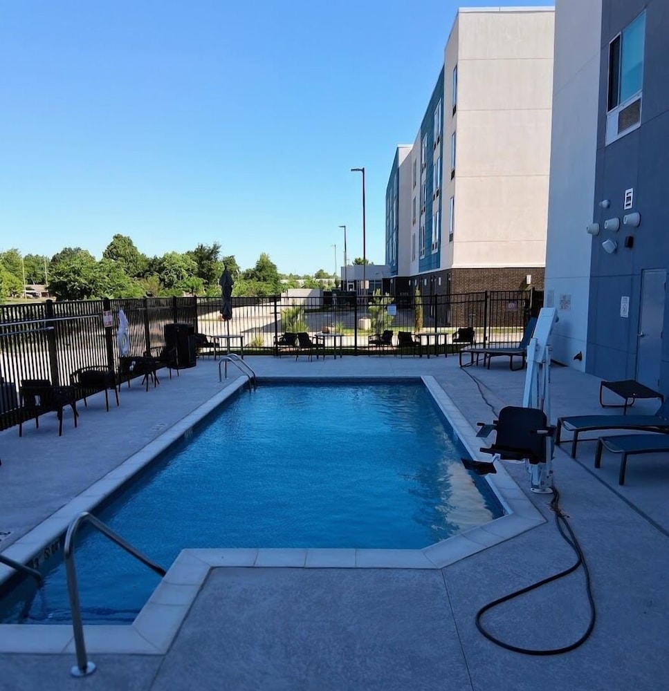TownePlace Suites by Marriott Midwest City - photo 21