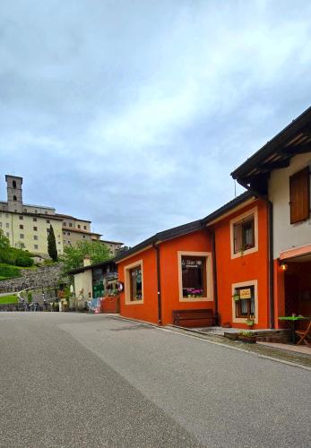 The Green Trail Rooms - carbon neutral hotel in Prepotto