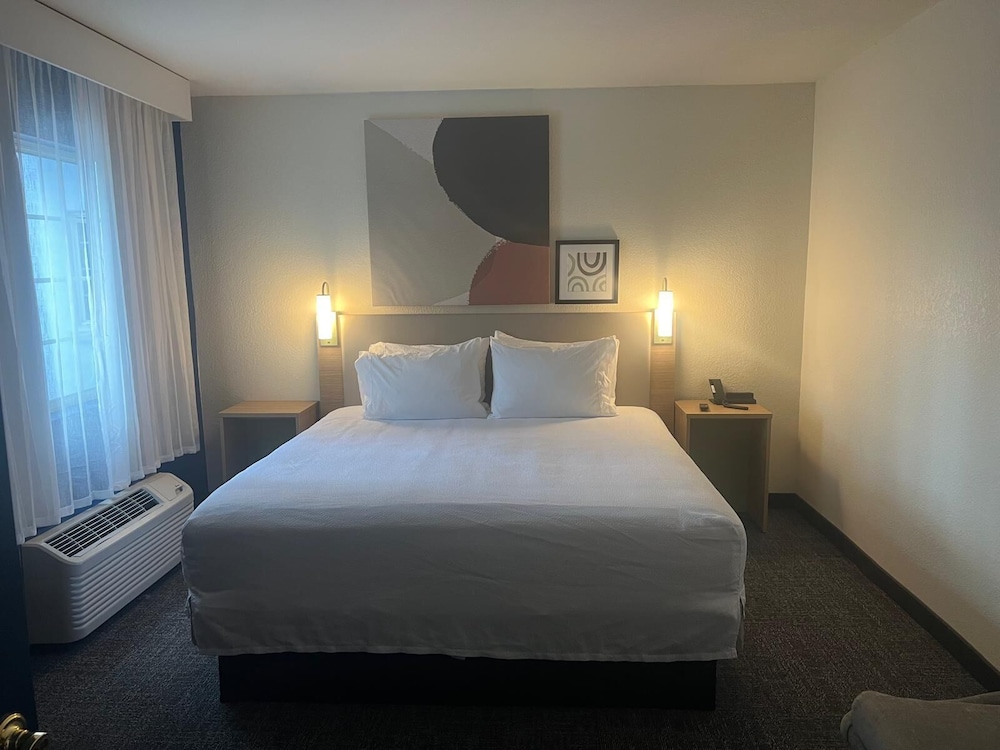 Spark by Hilton Glendale Phoenix North - photo 14