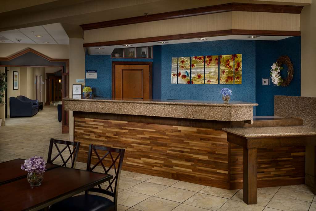 Best Western Plus Goldsboro - photo 2