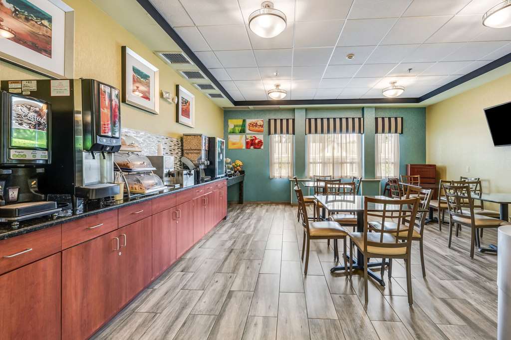 Rodeway Inn Poughkeepsie - photo 23