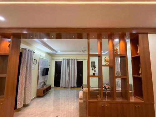 Eeshu Stays — 4-Star Luxury Hotel in Hyderabad, India
