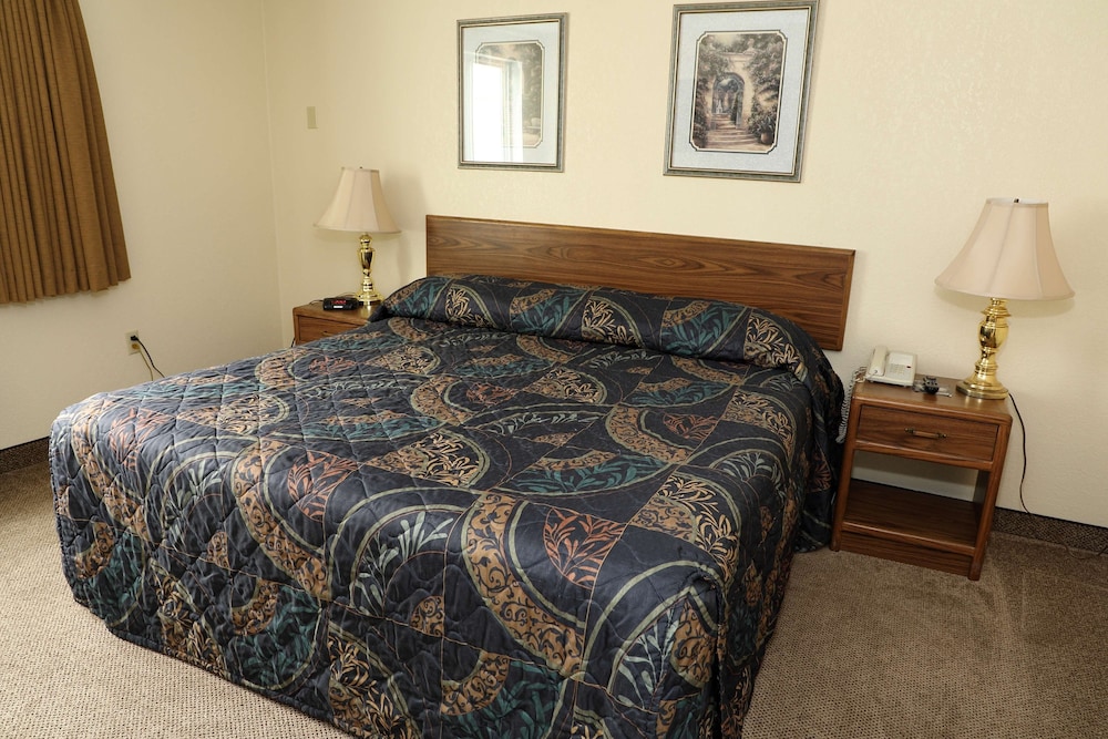 Northern Lights Inn Rugby - photo 12