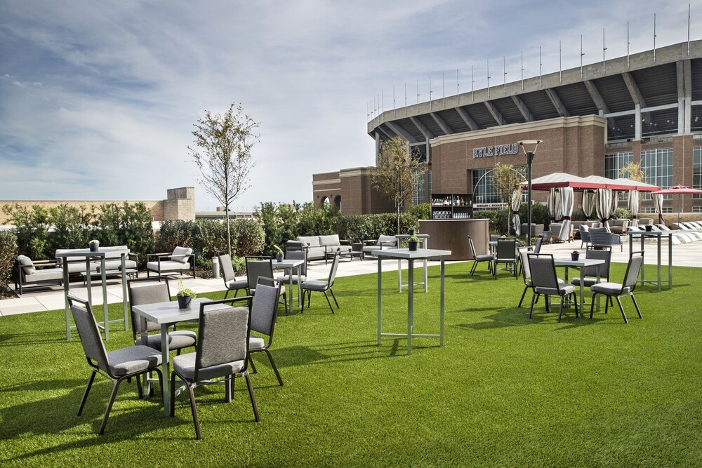 Texas A&M Hotel and Conference Center - photo 18