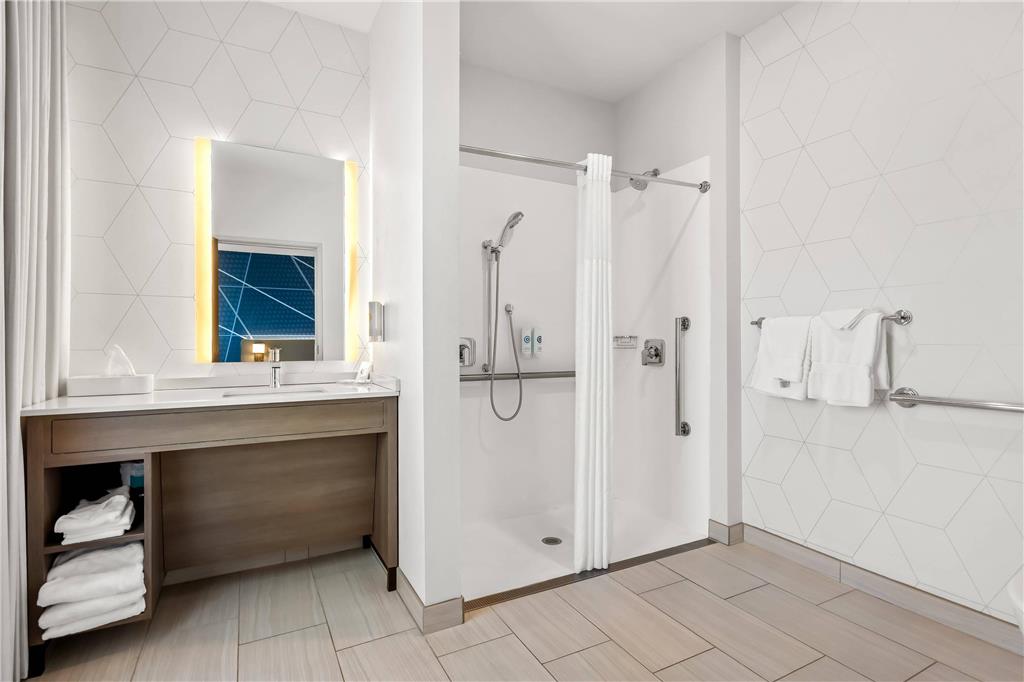 Comfort Inn & Suites at Sanford Sports Complex - photo 19