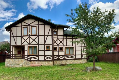 Дім — 4-Star Luxury Hotel in Tukhlia, Ukraine