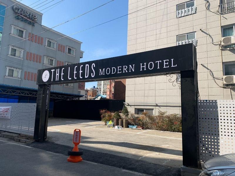 The Leeds Hotel - last minute hotel in Daejeon