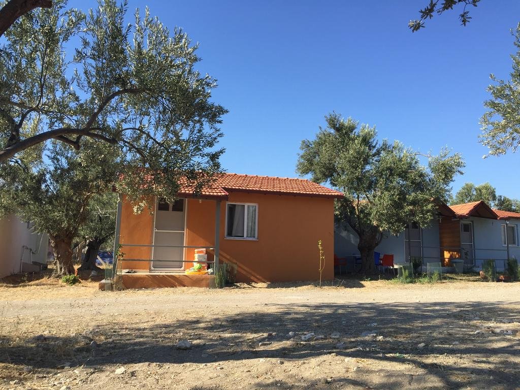 Gunes Tatil Koyu — hotel in Dikili