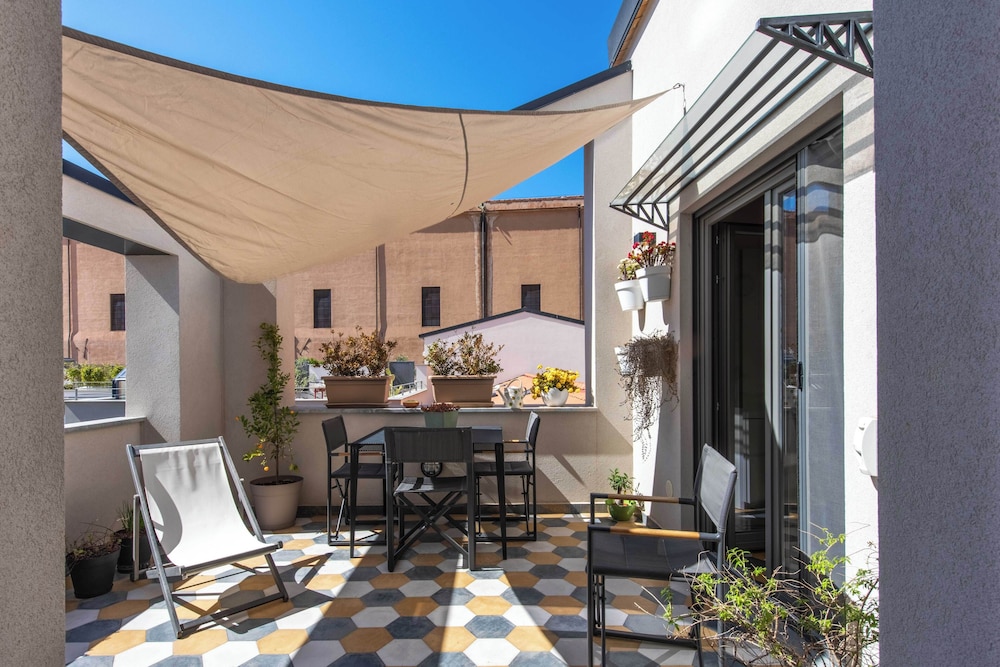 Pomodoro House allo Spasimo by Wonderful Italy — 4-Star Luxury Hotel in Palermo, Italy