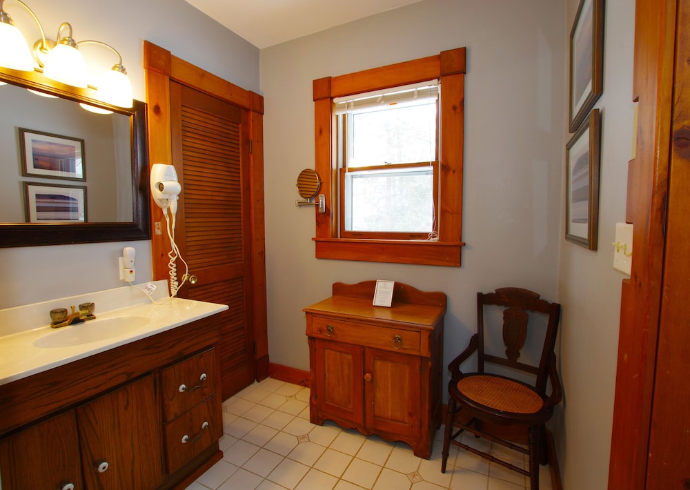 The Wilmington Inn - photo 32
