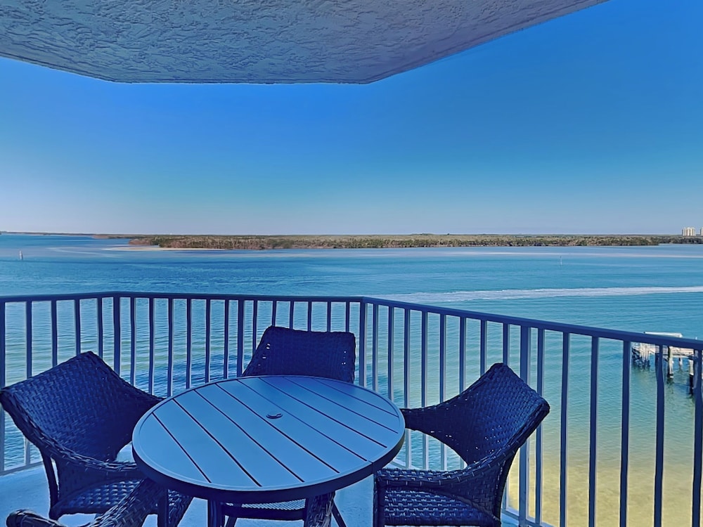 Lovers Key Resort 404 - photo 17