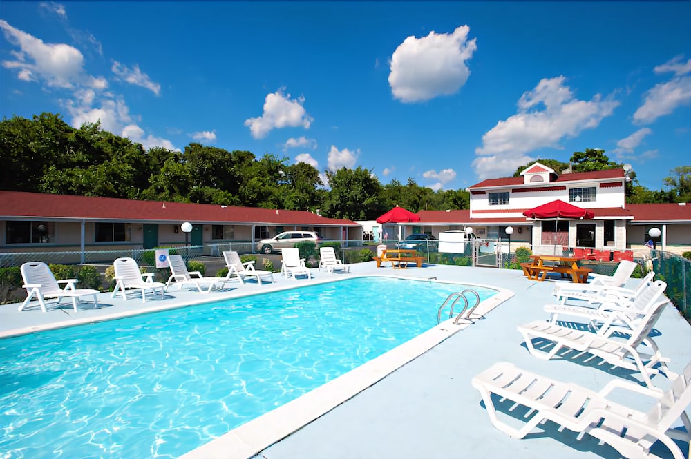 Economy Motel Inn & Suites — hotel in Somers Point