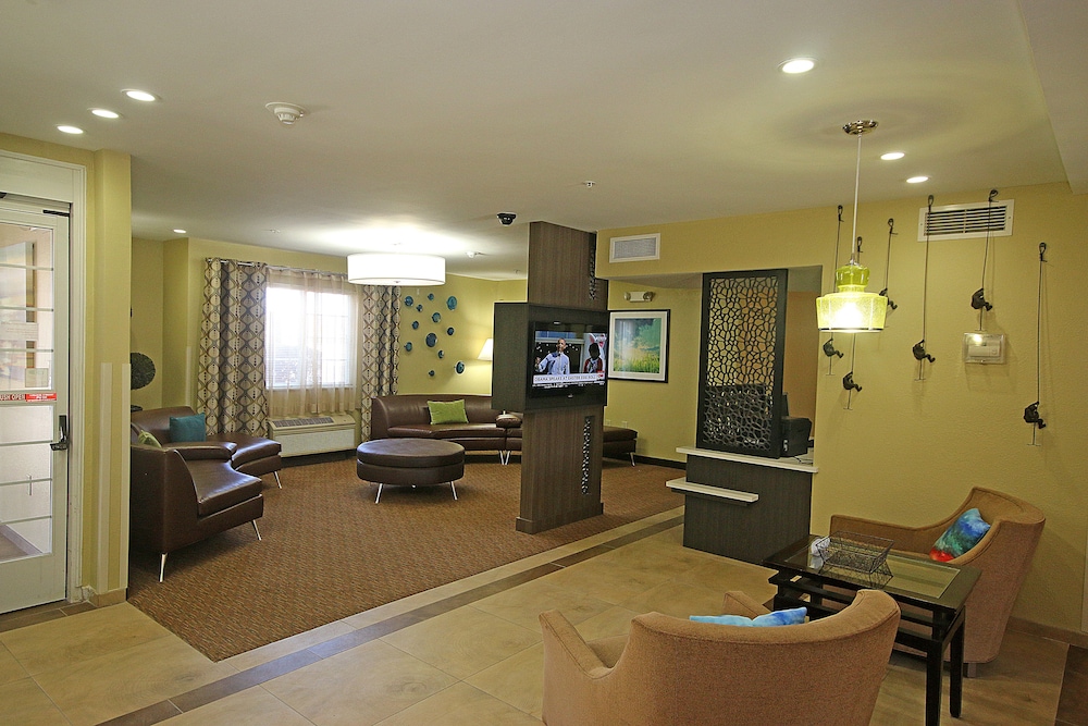 Candlewood Suites Newport News Yorktown an IHG Hotel - featured photo
