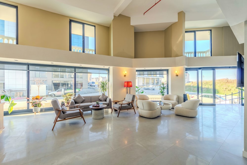 Nenessa Airport Hotel in Arnavutkoey, Turkey