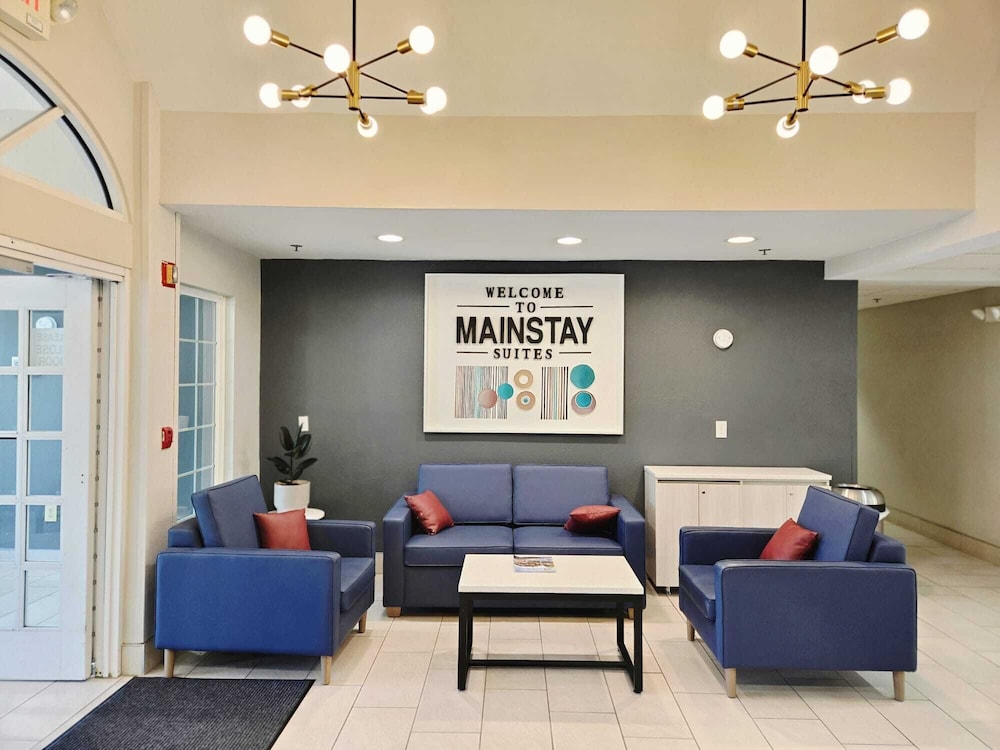 MainStay Suites Raleigh North - photo 43
