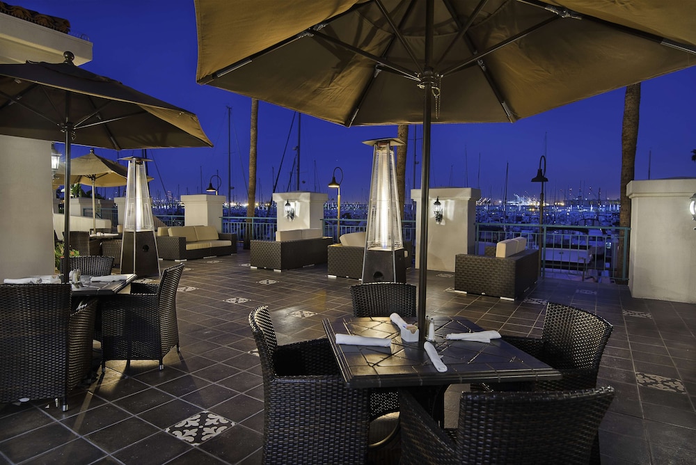 DoubleTree by Hilton San Pedro Port of Los Angeles - photo 40