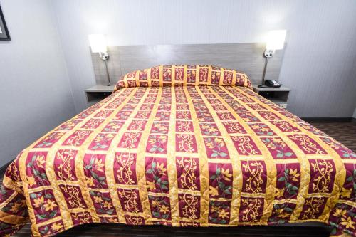 Belcaro Motel - photo 13