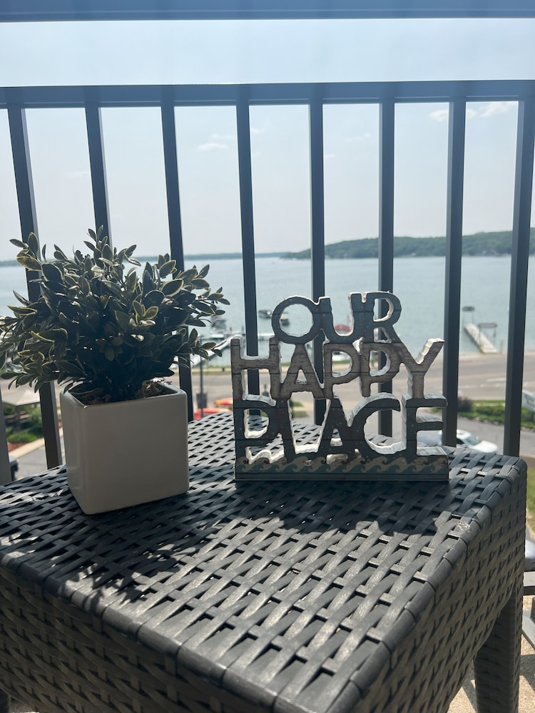Harbor Shores on Lake Geneva - photo 96