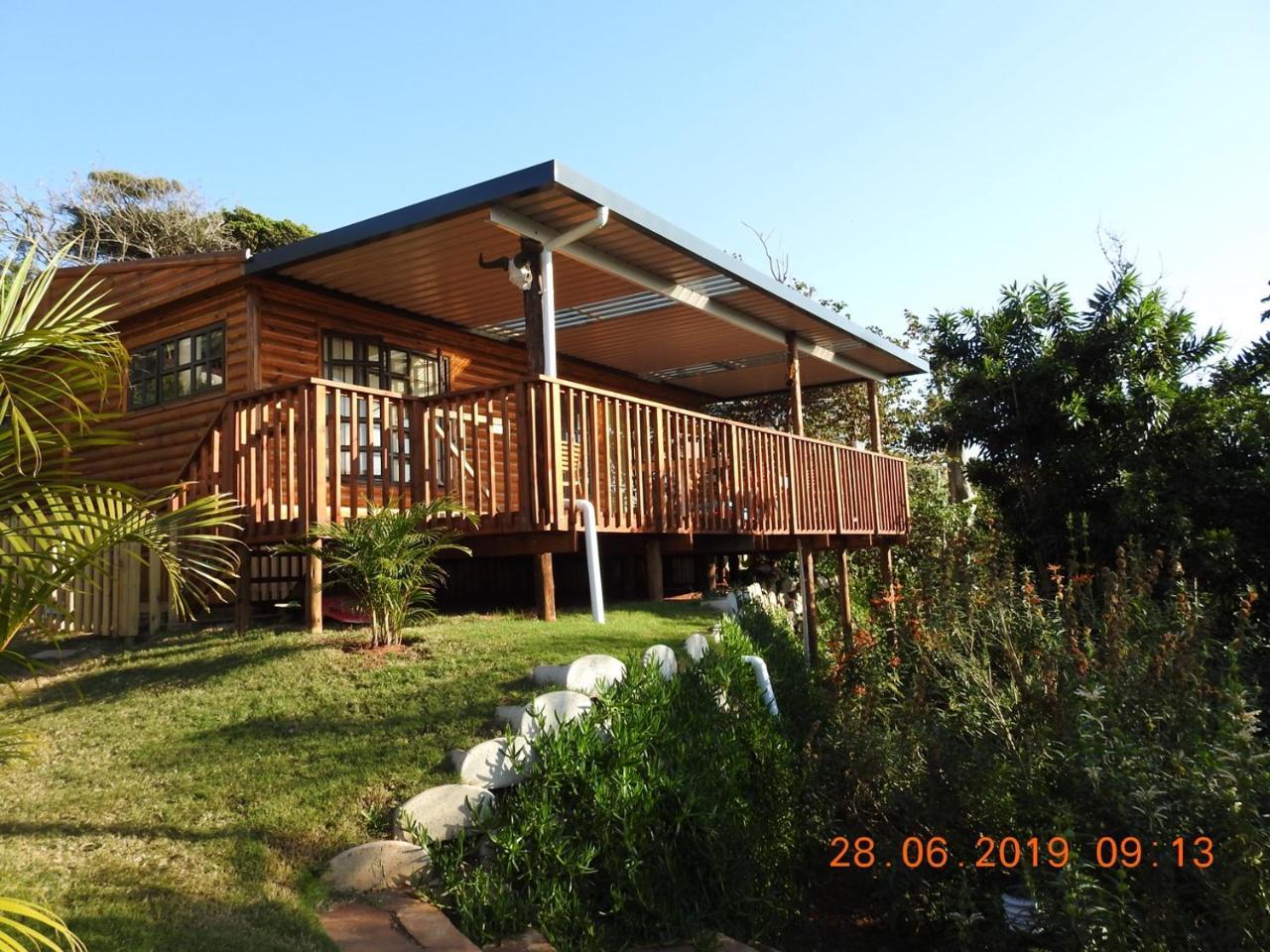 Illovo Beach Inn in Amanzimtoti, South Africa