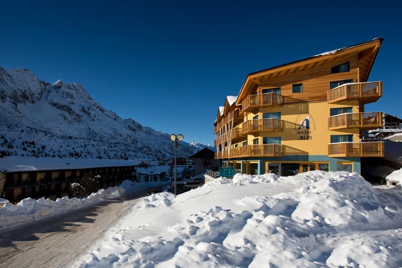 Hotel Delle Alpi — 4-Star Luxury Hotel in Vermiglio, Italy
