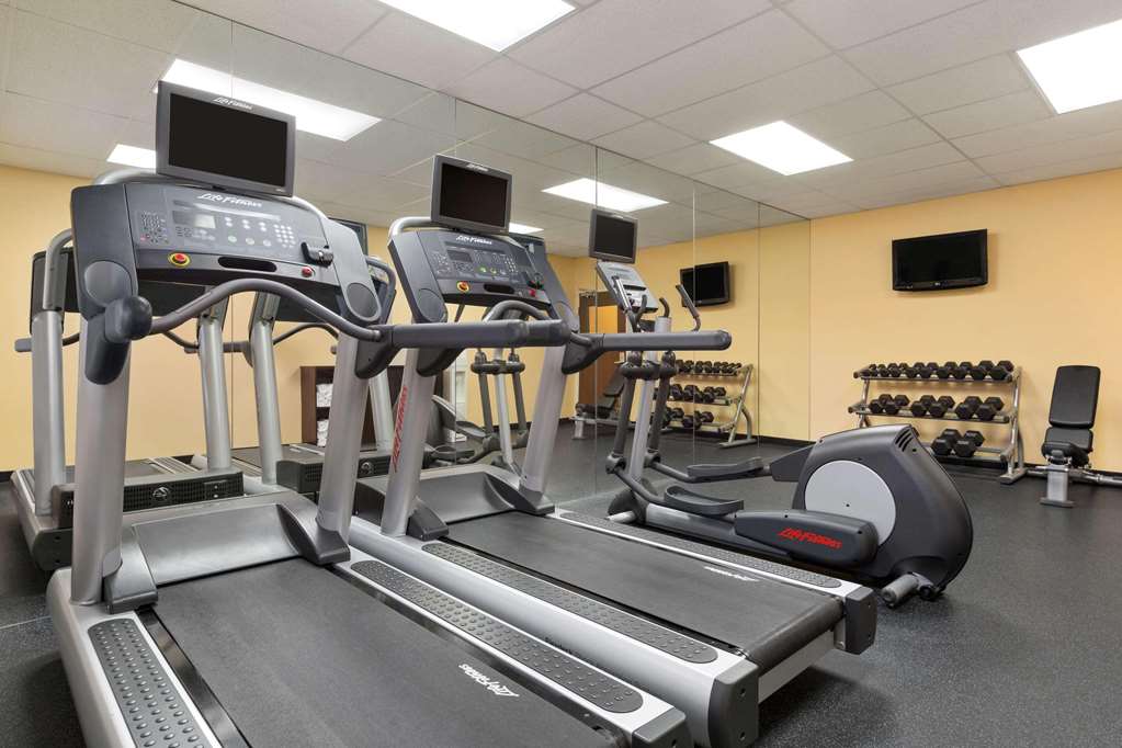 Country Inn & Suites by Radisson Phoenix Airport AZ - photo 9