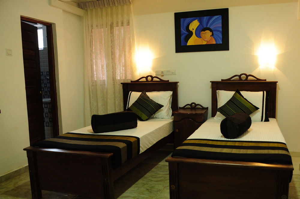 Great Wall Tourist Rest in Anuradhapura, Sri Lanka