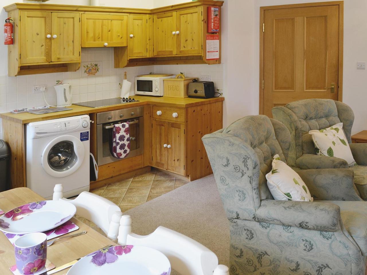 Waterstead Cottage