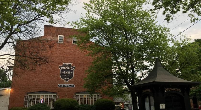 The Tunnicliff Inn — hotel in Cooperstown