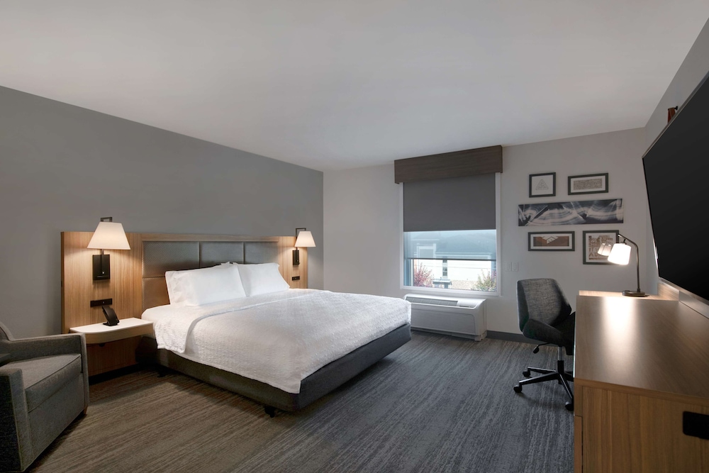 Hampton Inn Anderson Alliance Business Park - photo 7