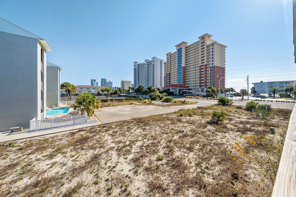 Gulf View Condo 7 — 4-Star Luxury Hotel in Gulf Shores, United States