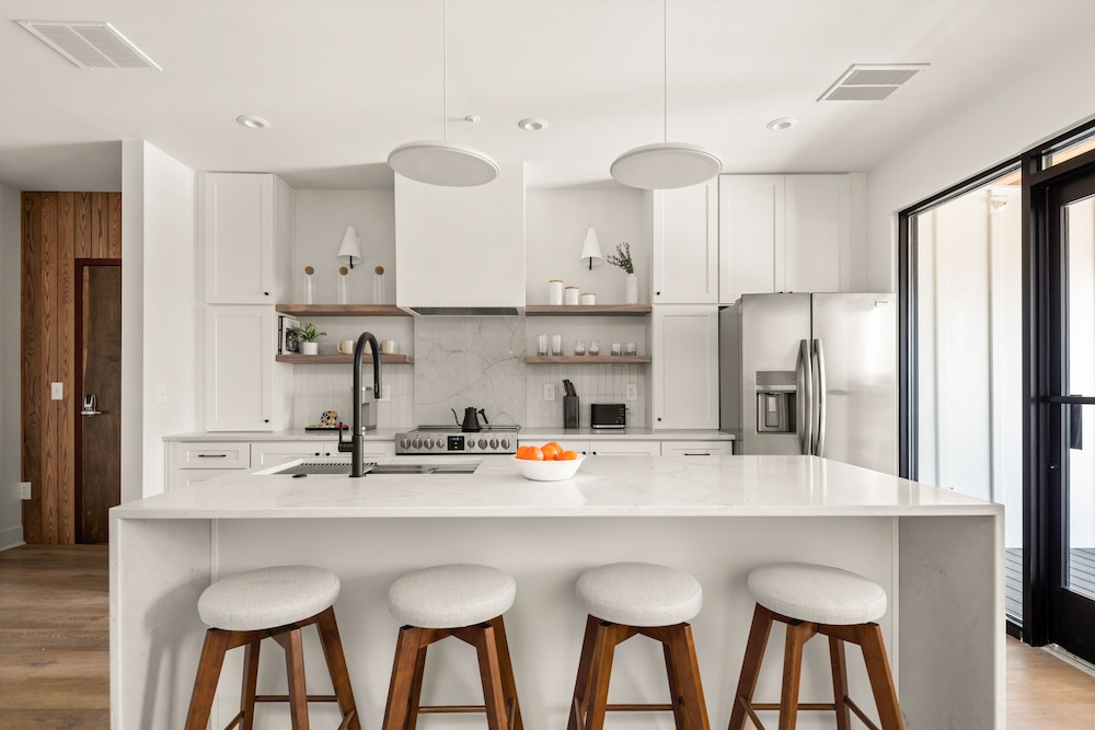 The Eighteen by Kasa — 4-Star Luxury Hotel in Nashville, United States