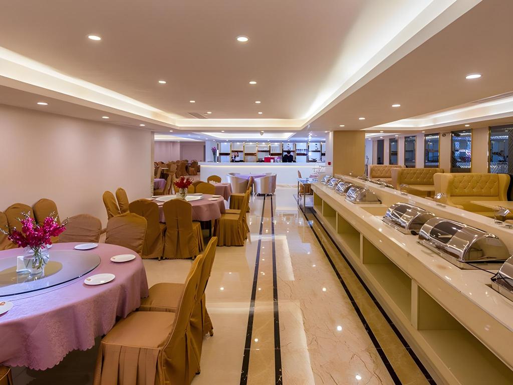 Vienna Hotel Foshan Ceramic City — 4-Star Luxury Hotel in Foshan, People's Republic of China