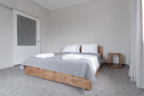 Lake House — Pylos — photo 4