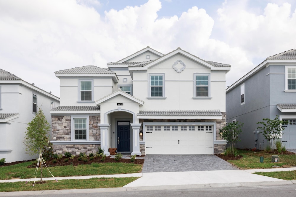 1654MVD The Retreat at ChampionsGate — 4-Star Luxury Hotel in Davenport, United States