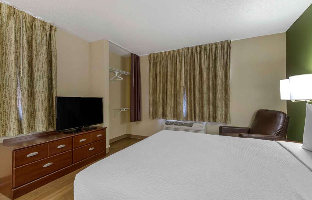 Extended Stay America Laredo Del Mar - photo 9