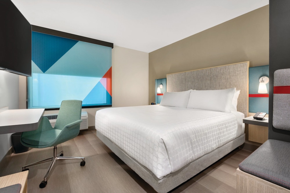 avid hotel Oklahoma City Airport by IHG - photo 11