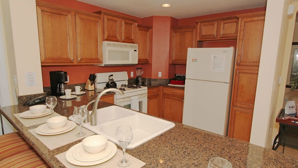 Grhhc1592 202 Reunion Resort 3 Bed 2 Baths Condo - photo 13