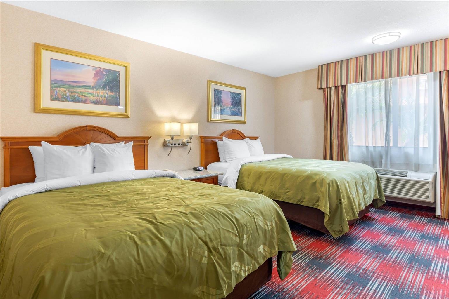 Quality Inn & Suites Oceanside near Camp Pendleton - photo 7